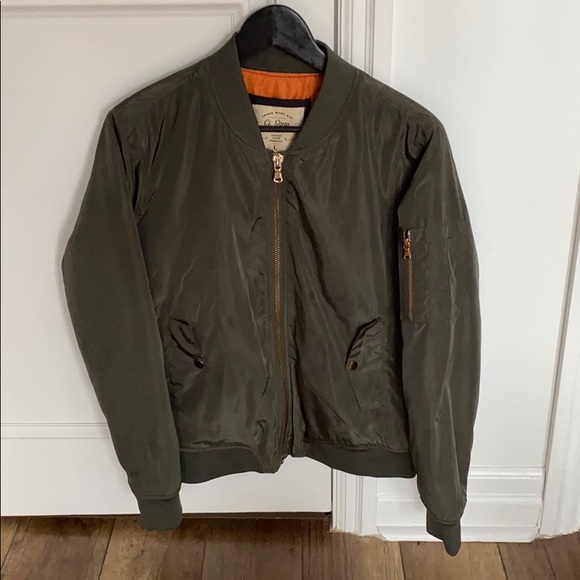 Army Green Bomber Jacket - Picture 1 of 4